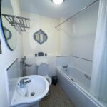 Air Rentals - Bath room