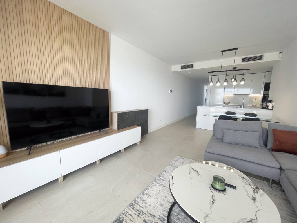 Malaga Open Plan Kitchen Lounge